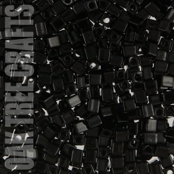 CU04 - Miyuki - Plain - Coal Black (401) - 8gm